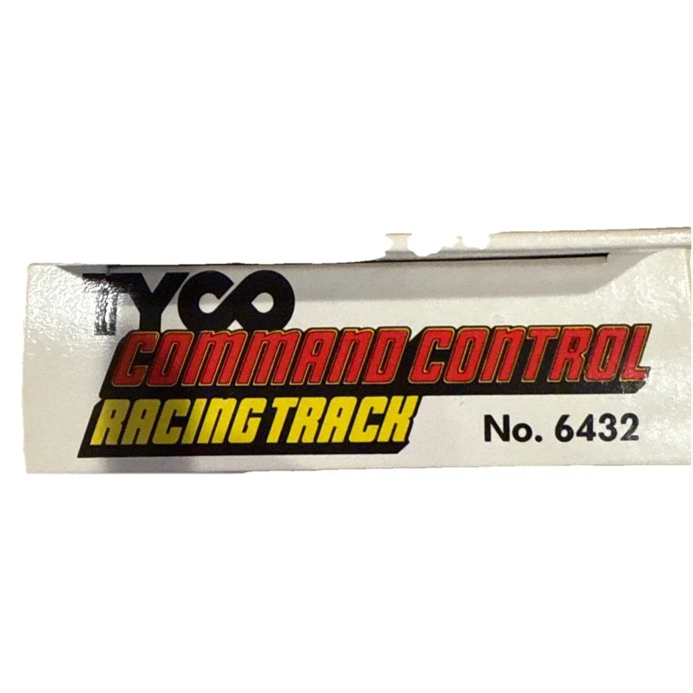 1 Case ( 24) Vintage TYCO Command Control Racing Track 9